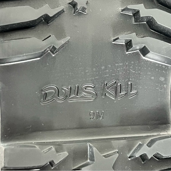 Dolls Kill TRICKZ N' TREATZ SCREAM QUEEN COMBAT BOOTS Size 9 Platform Gothic - Picture 10 of 15